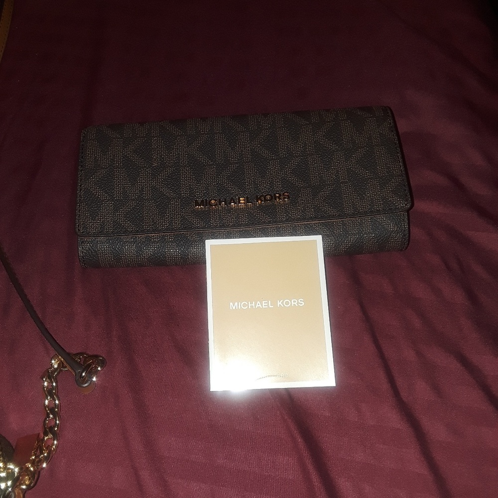 Mk purse